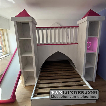 Steigerhouten prinsessen-kasteel bed Demi