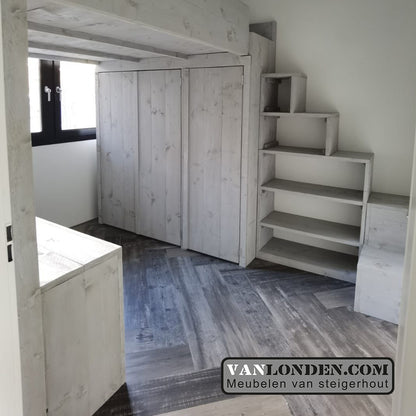 Steigerhouten slaap vide Wop