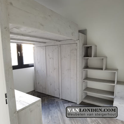 Steigerhouten slaap vide Wop