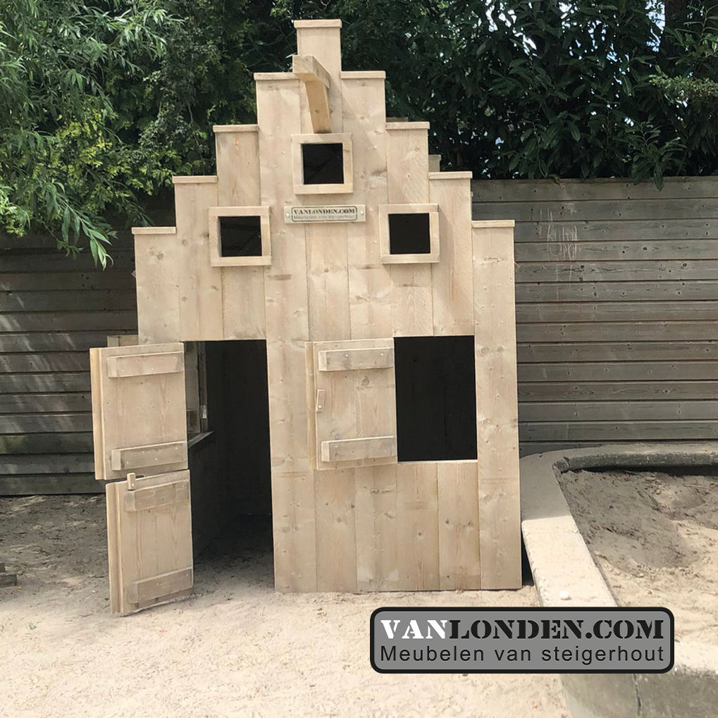 Steigerhouten speelhuis Jeroen