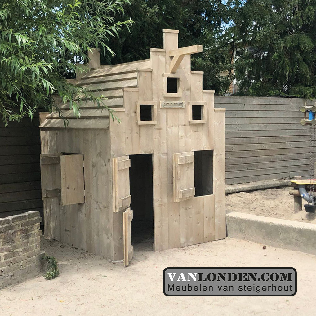 Steigerhouten speelhuis Jeroen