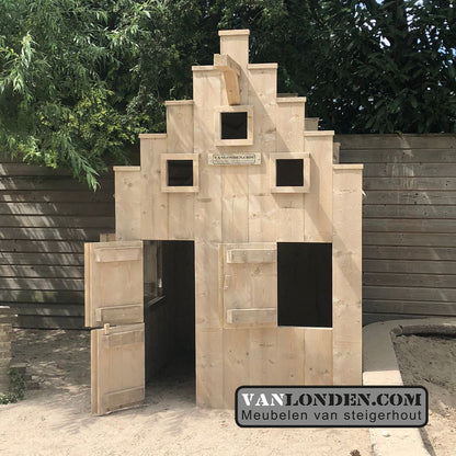 Steigerhouten speelhuis Jeroen