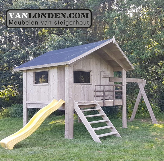 Steigerhouten speelhuis met glijbaan Denny