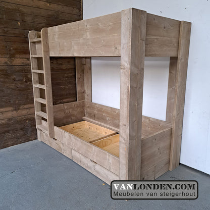 Steigerhouten stapelbed Adrie