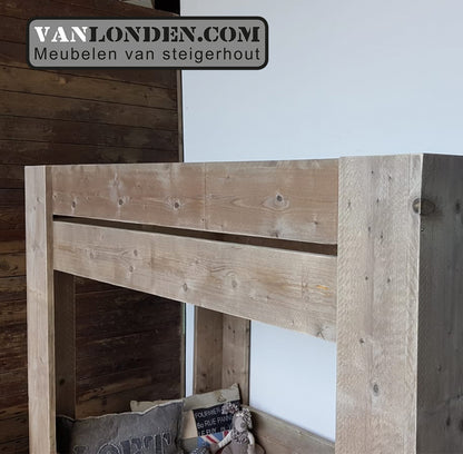 Steigerhouten stapelbed Billy