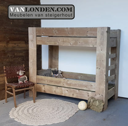 Steigerhouten stapelbed Billy