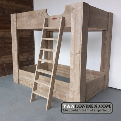 Steigerhouten stapelbed Dorus