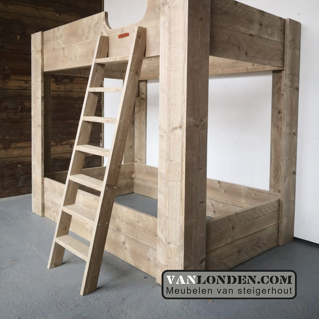 Steigerhouten stapelbed Dorus