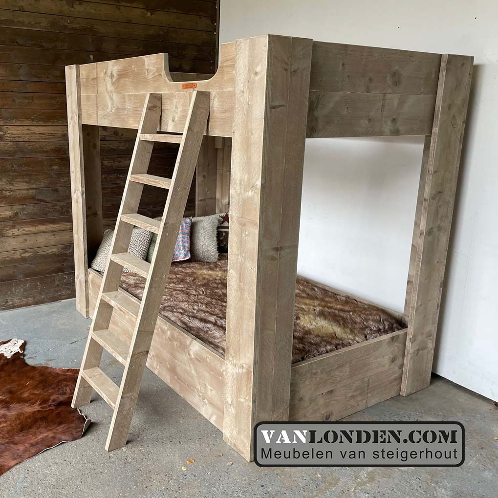 Steigerhouten stapelbed Dorus