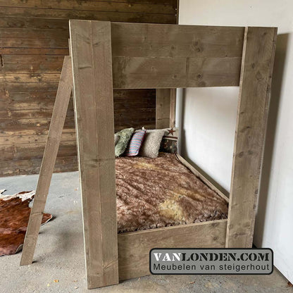 Steigerhouten stapelbed Dorus