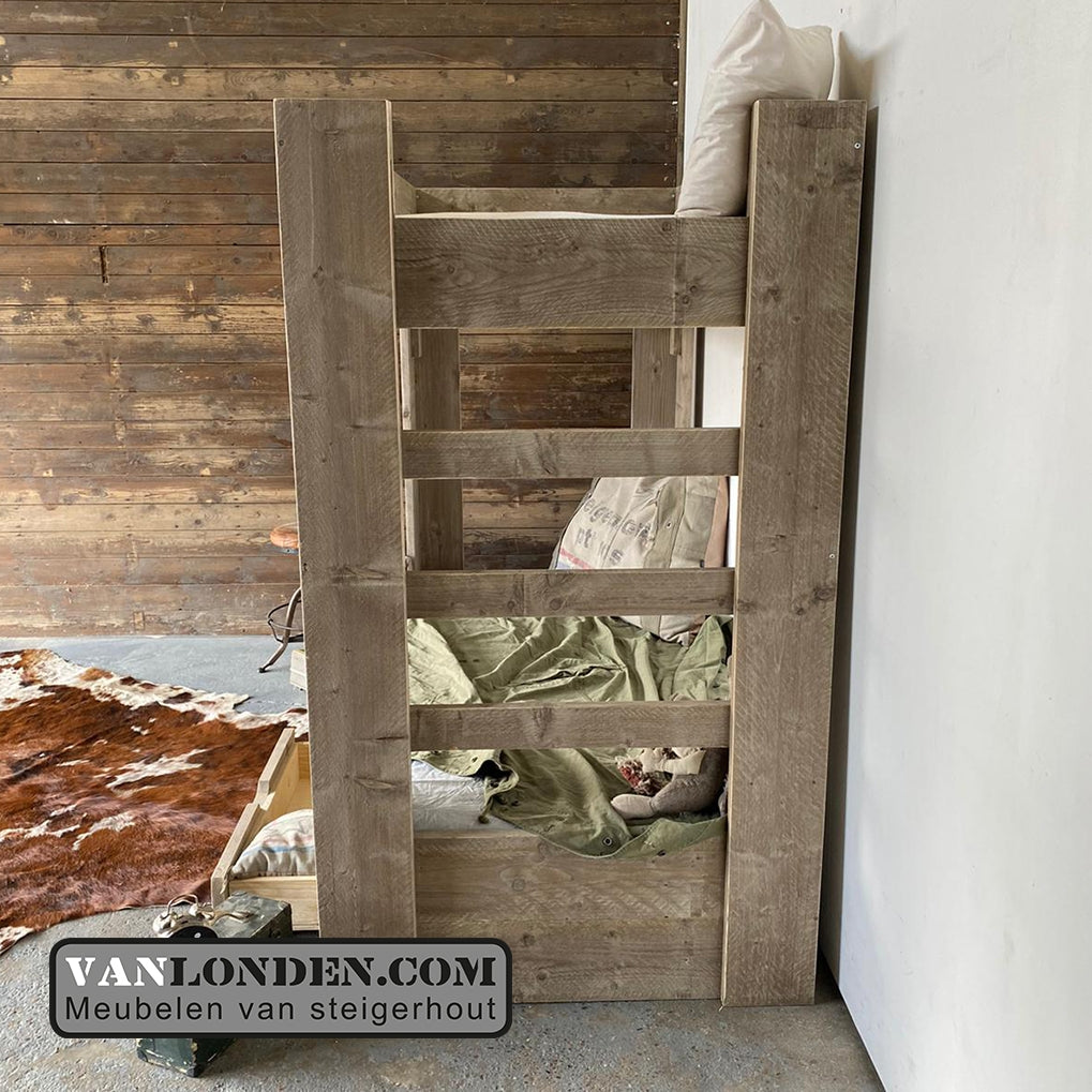 Steigerhouten stapelbed Toon