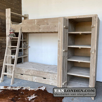 Steigerhouten stapelbed met kast Elin