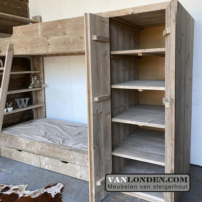 Steigerhouten stapelbed met kast Elin