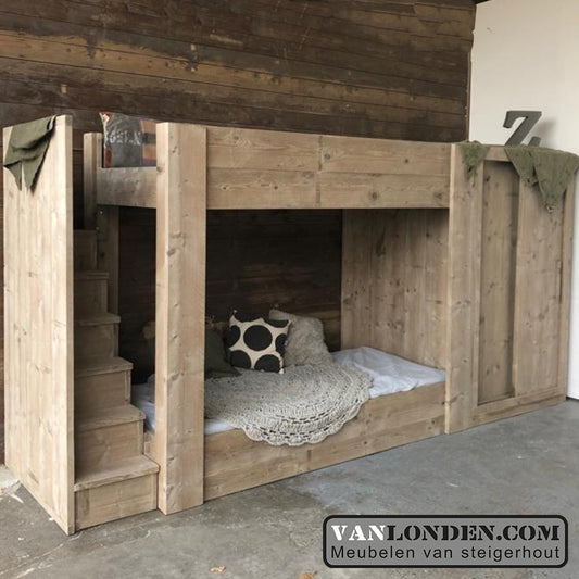 Steigerhouten stapelbed met kast Yennick