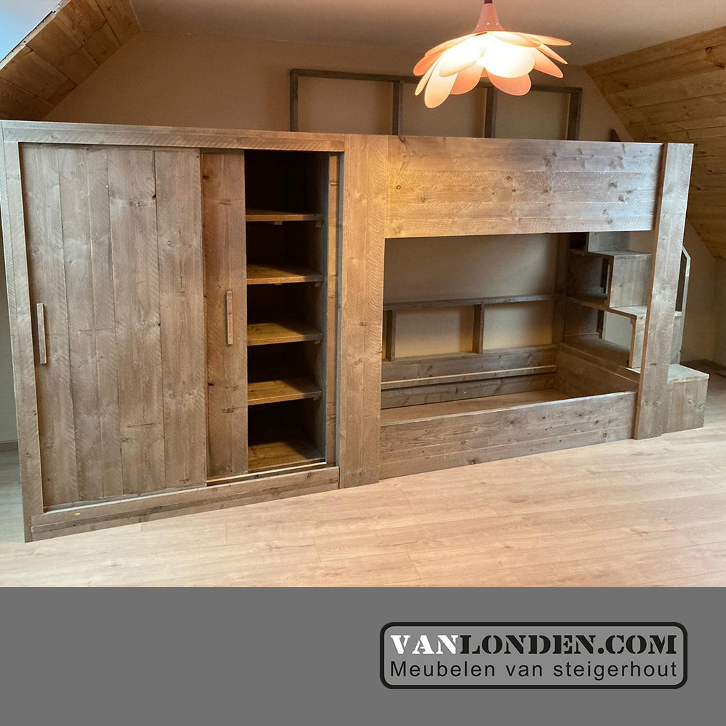 Steigerhouten stapelbed met kast Floris