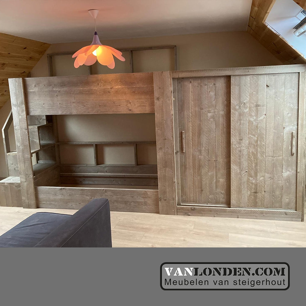 Steigerhouten stapelbed met kast Floris