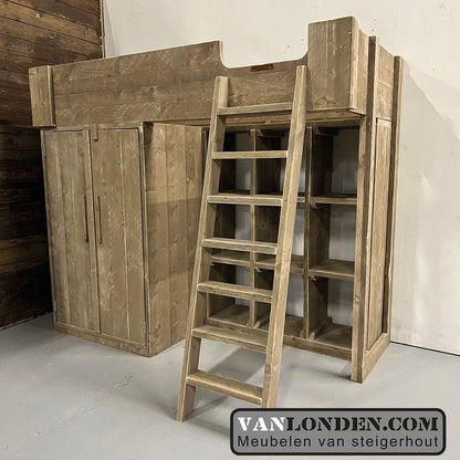 Steigerhouten hoogslaper met kasten Janneke