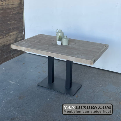 Steigerhouten tafeltje Arthur hoog