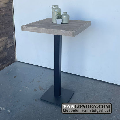 Steigerhouten tafeltje Arthur hoog