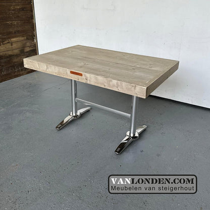 Steigerhouten tafeltje Lenette