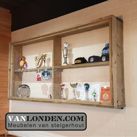 Steigerhouten trofeeënkast Optis