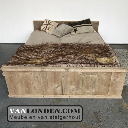 Steigerhouten tweepersoonsbed Lizzie