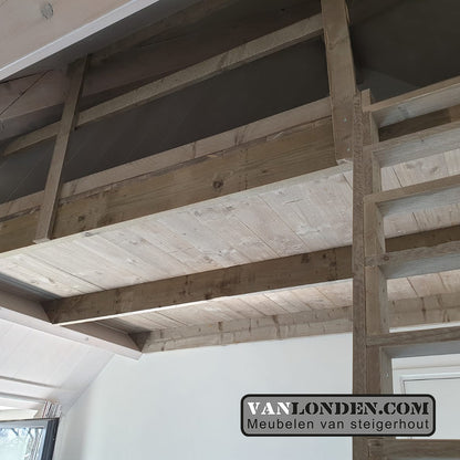 Steigerhouten slaap vide Wibe