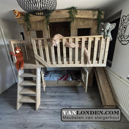 Steigerhouten boomhutbed Berry