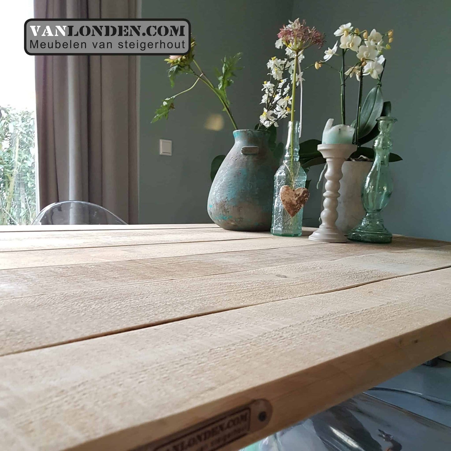 Tafel van balk planken Remco