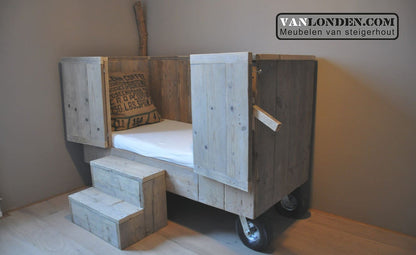 Steigerhouten peuterbed Luna
