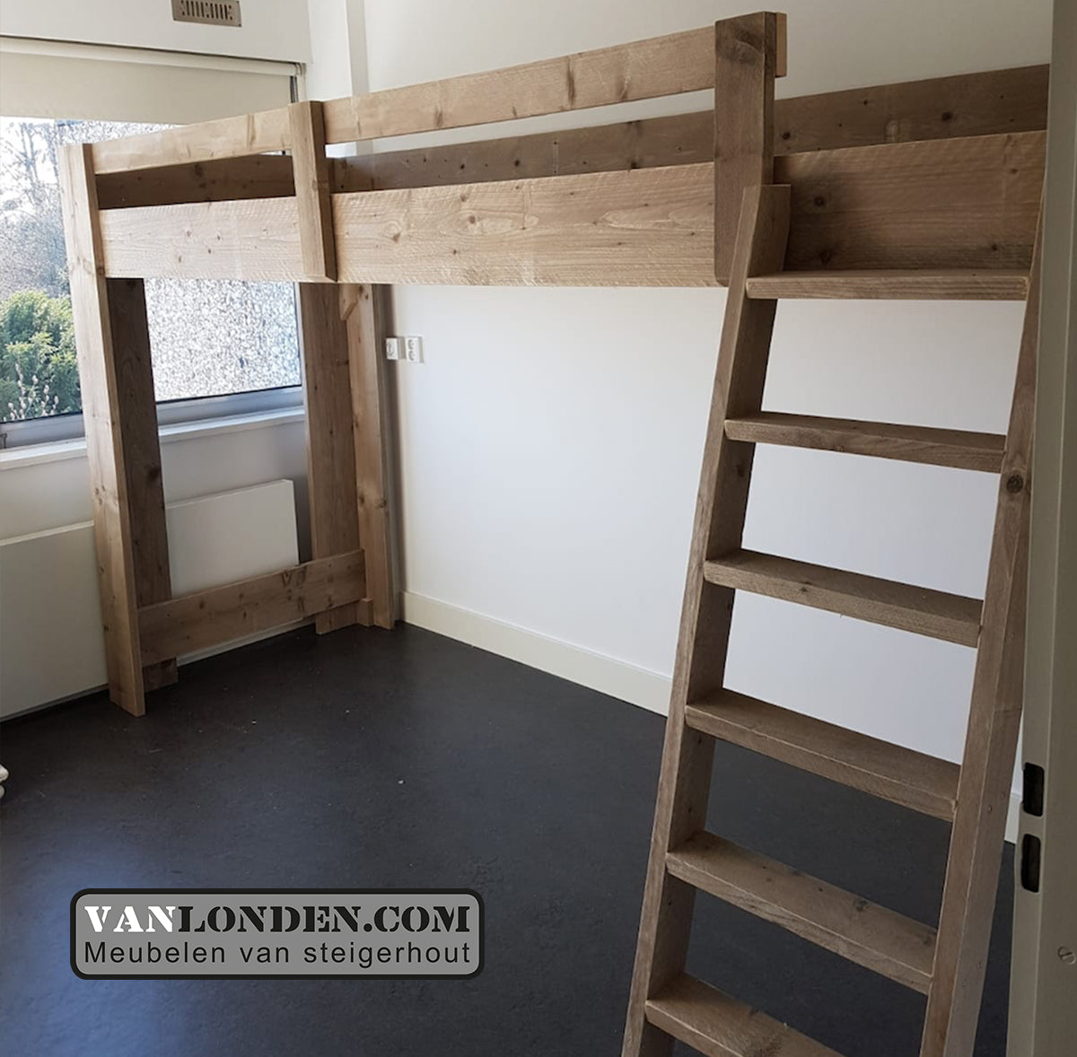 Steigerhouten slaap vide Juste