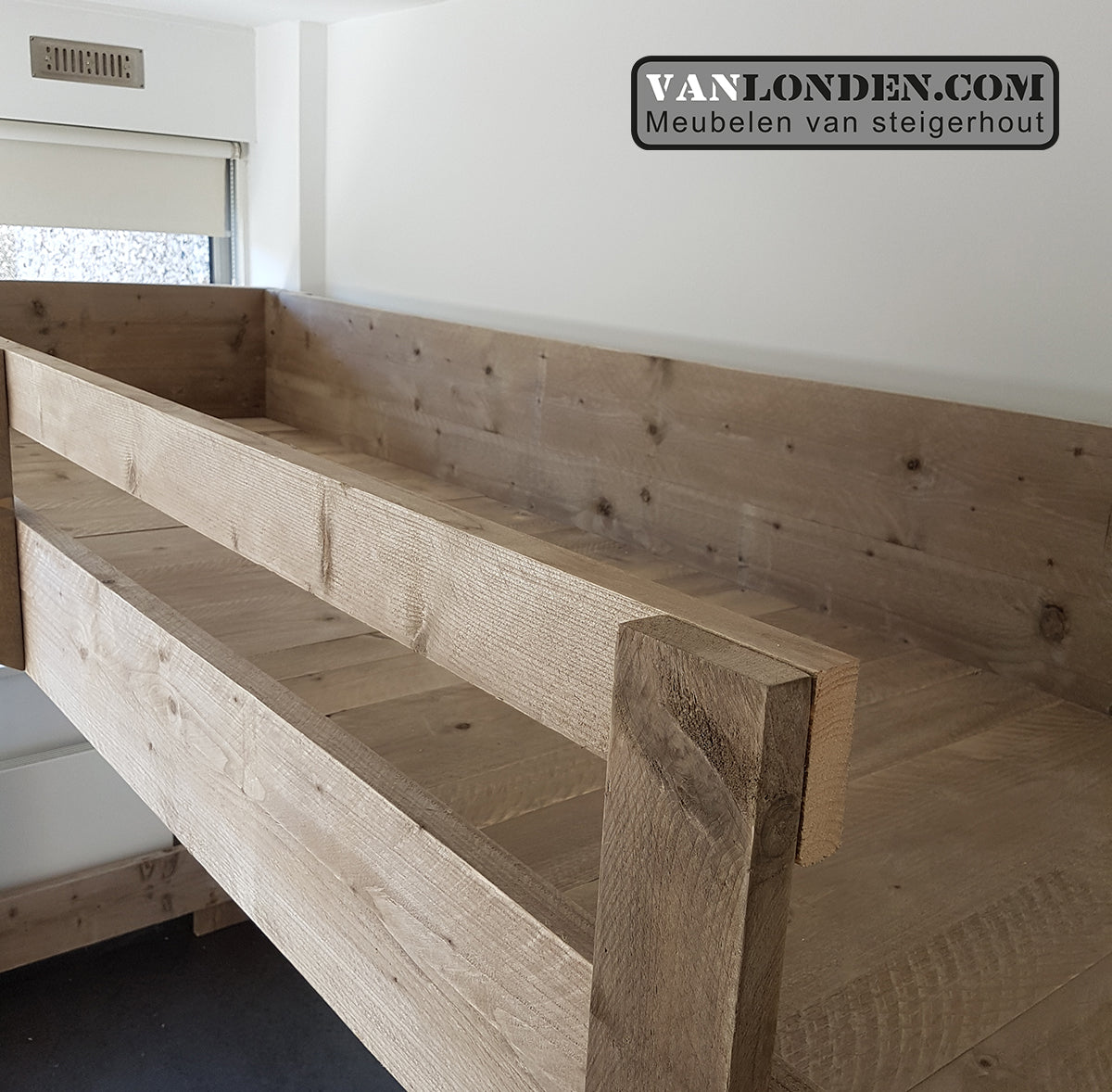 Steigerhouten slaap vide Juste