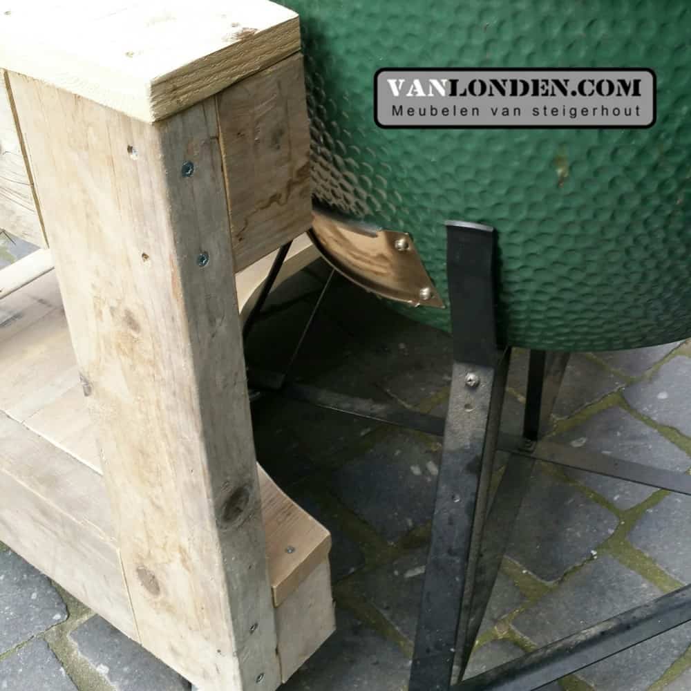Big Green Egg ombouw van steigerhout Gwen