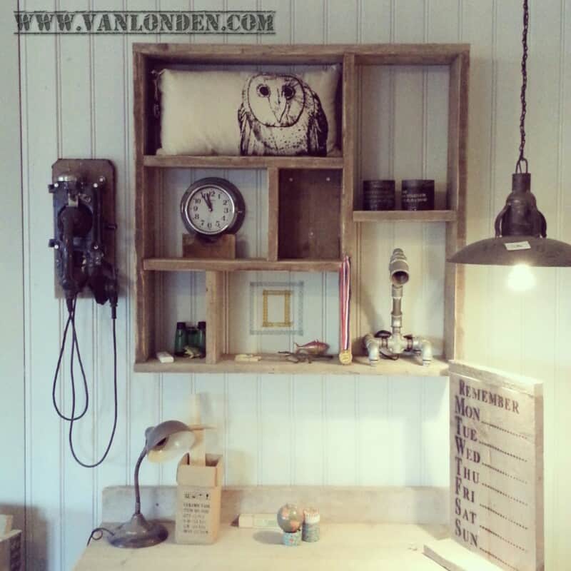 Steigerhouten letterbak Dion