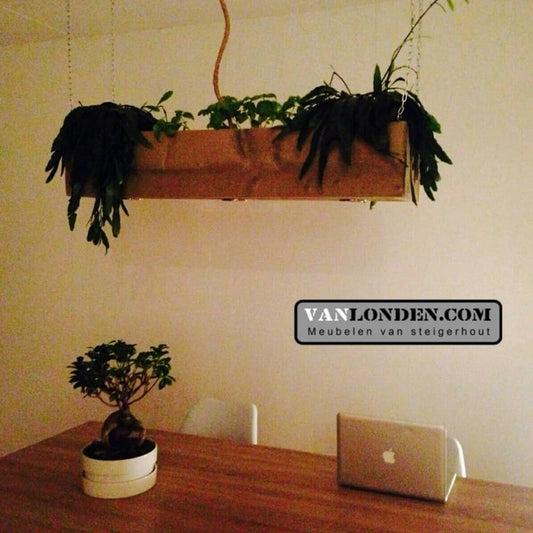 Multifunctionele Lamp / plantenbak Cindy