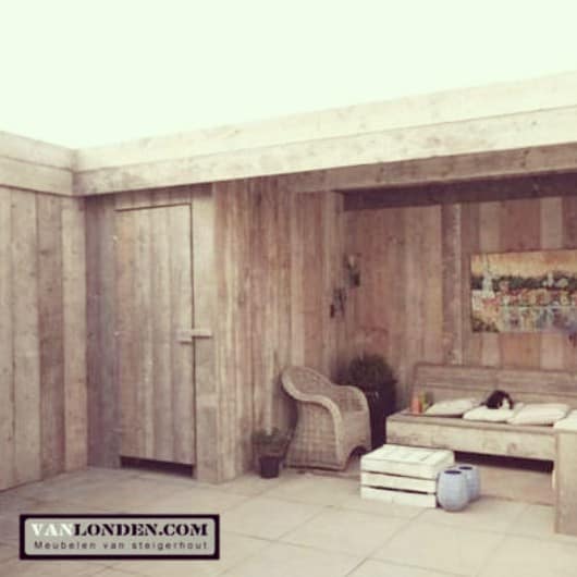 Overkapping met schuur