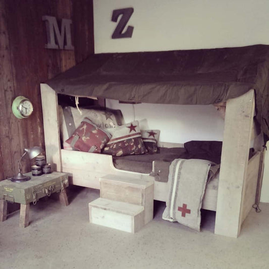 Steigerhouten tentbed Liam