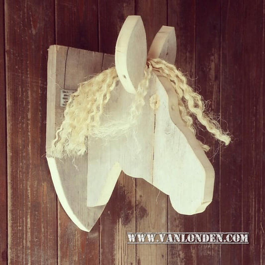 Steigerhouten Paardenkop