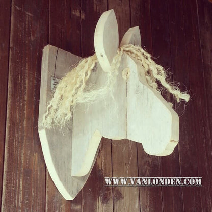 Steigerhouten Paardenkop