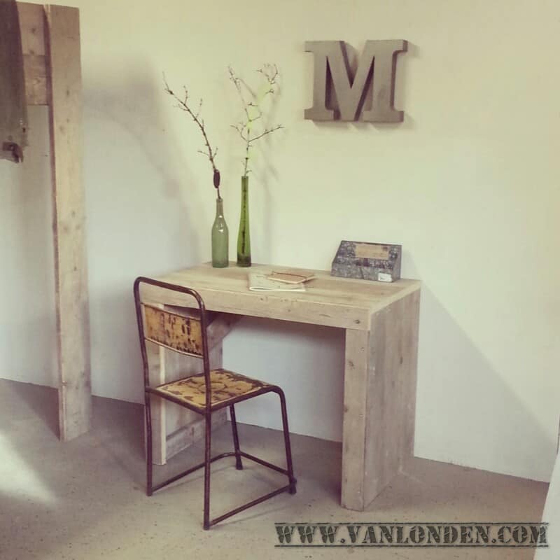 Steigerhouten bureau Ruben