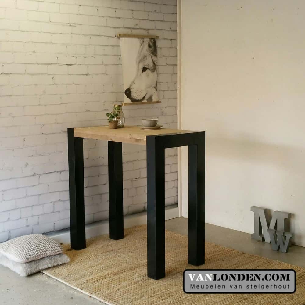 Steigerhouten bartafel James