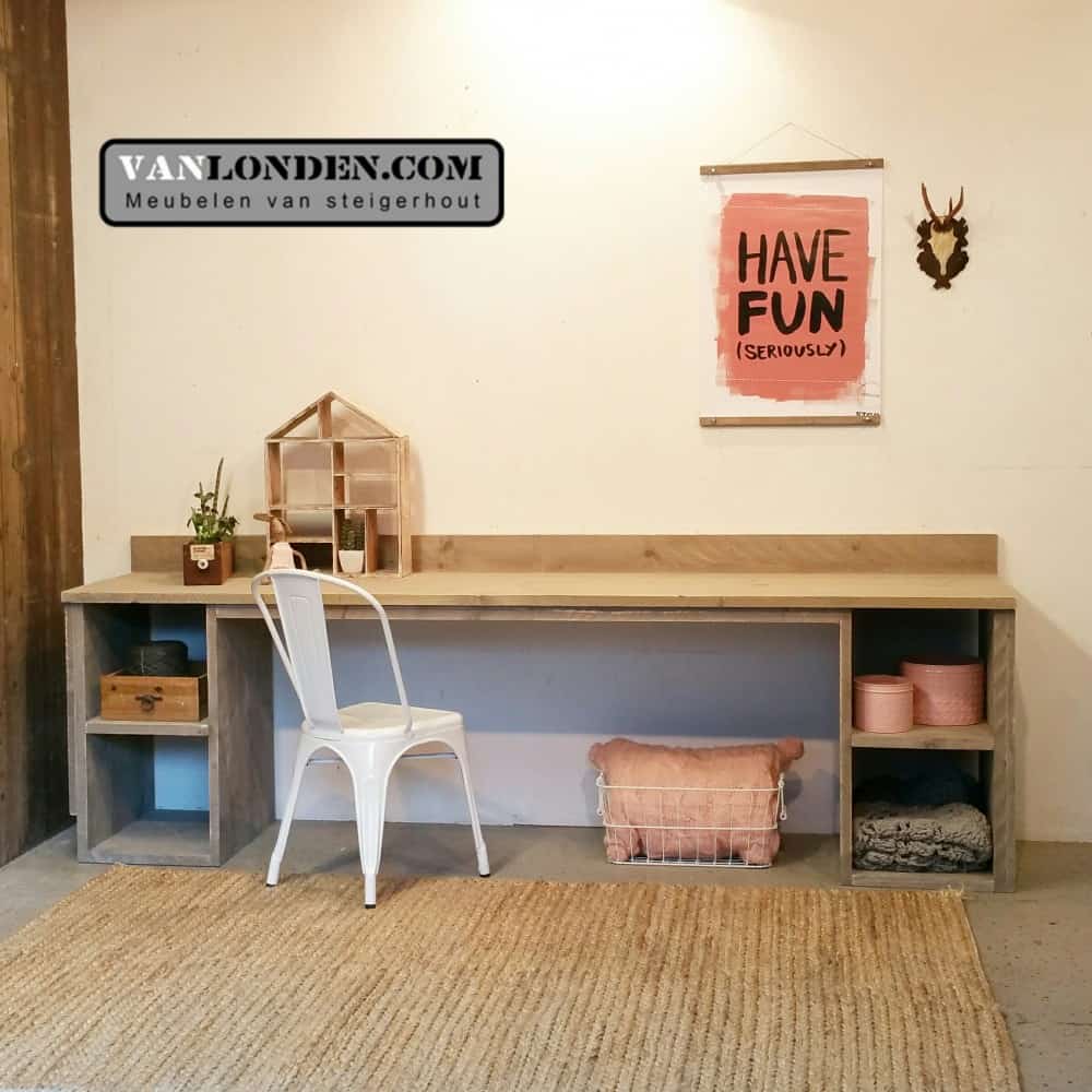 Steigerhouten bureau Martijn