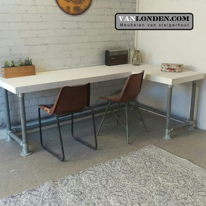 Steigerhouten bureau Otto