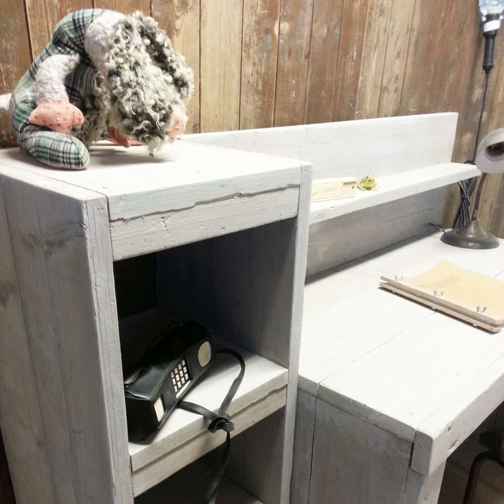 Steigerhouten bureau Ryan