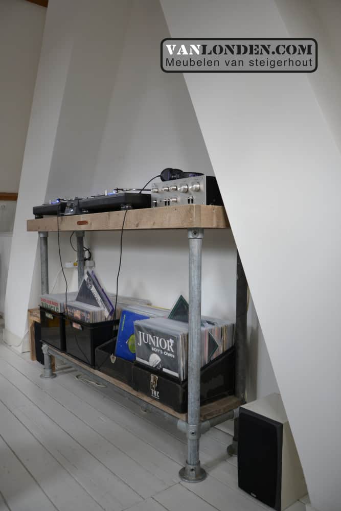 Steigerhouten DJ meubel Orlando