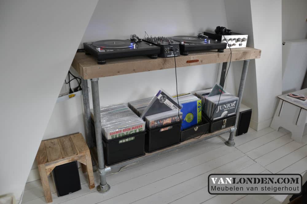 Steigerhouten DJ meubel Orlando