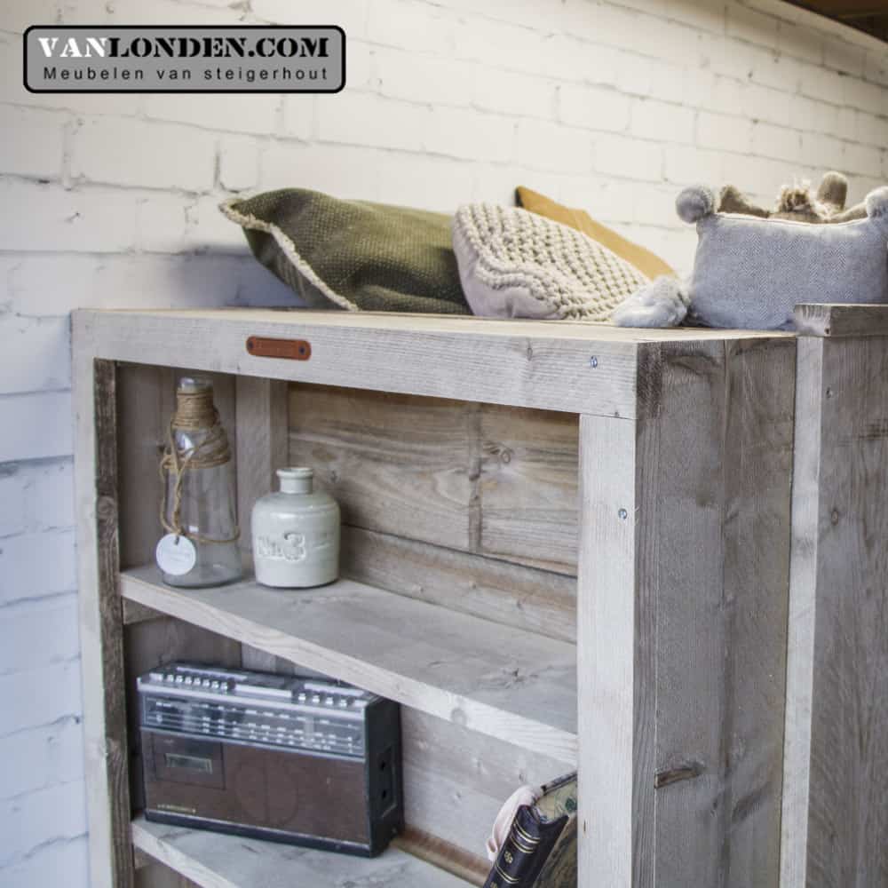 Steigerhouten gevelbed met bedstee Dominique