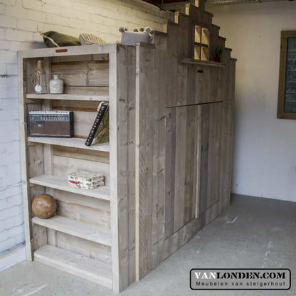 Steigerhouten gevelbed met bedstee Dominique