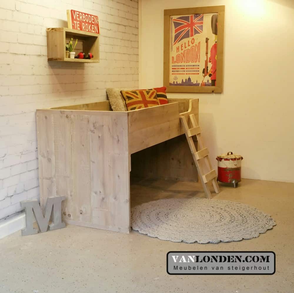 Steigerhouten halfhoogslaper Jur