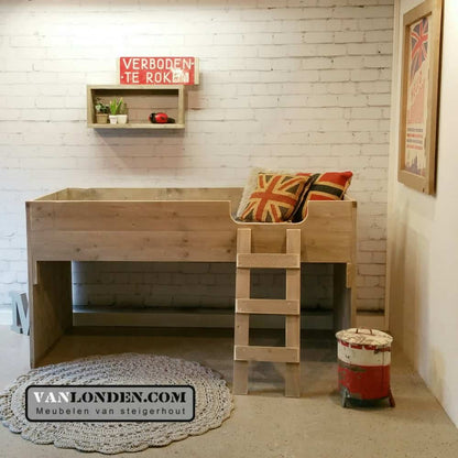 Steigerhouten halfhoogslaper Jur